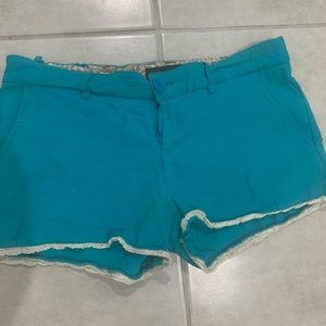 Mid rise shorts
